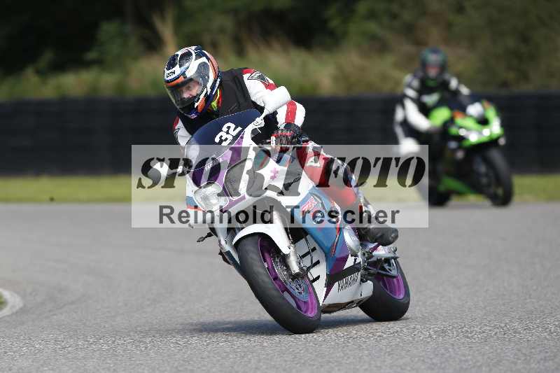 /Archiv-2025/42 07.08.2025 Peter Studer Girls Day ADR/Gruppe pink/32